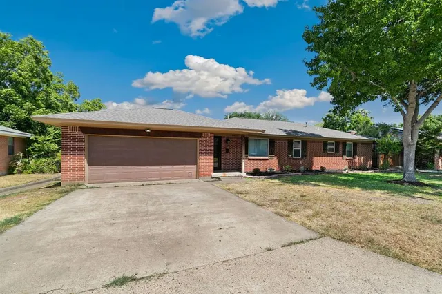 $325,000 | 545 Temple Drive, Lewisville, TX 75057