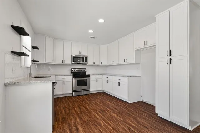 $325,000 | 545 Temple Drive, Lewisville, TX 75057