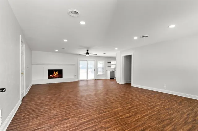 $325,000 | 545 Temple Drive, Lewisville, TX 75057