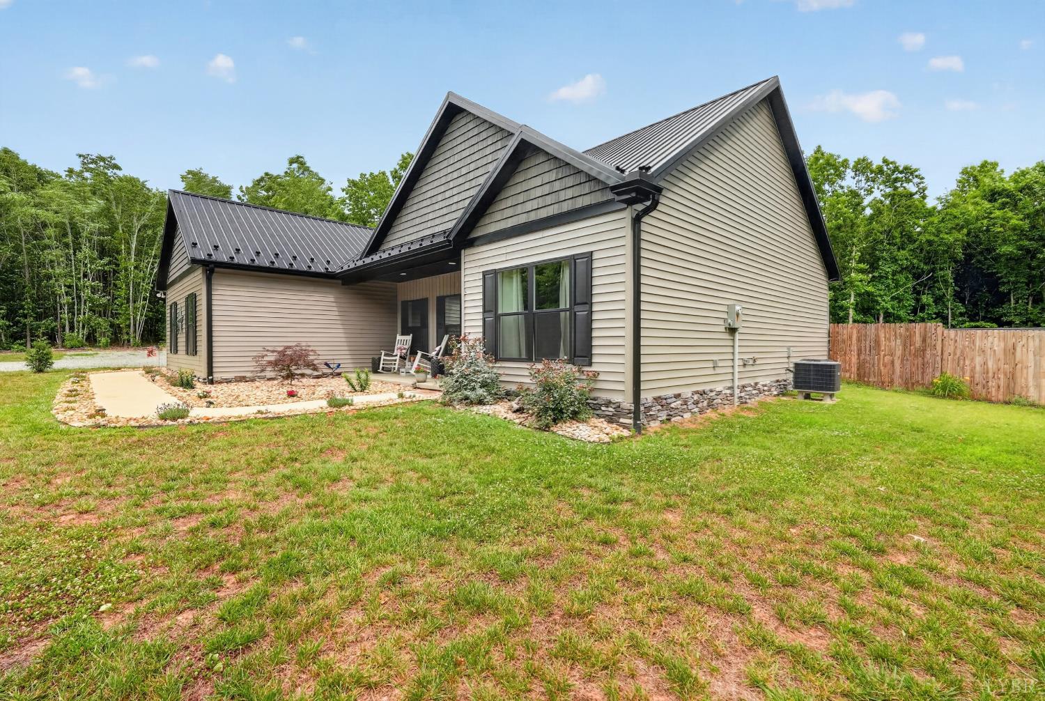 4320 Lewis Ford Road Brookneal, VA 24528 - Photo 27 of 43