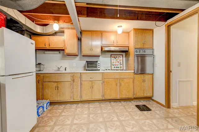 $223,000 | 3303 Greenwood Lane, Godfrey, IL 62035