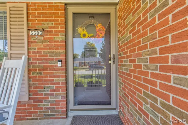 $223,000 | 3303 Greenwood Lane, Godfrey, IL 62035