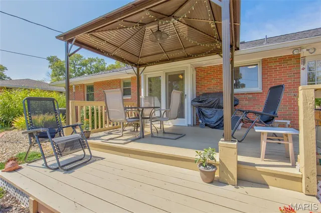 $223,000 | 3303 Greenwood Lane, Godfrey, IL 62035