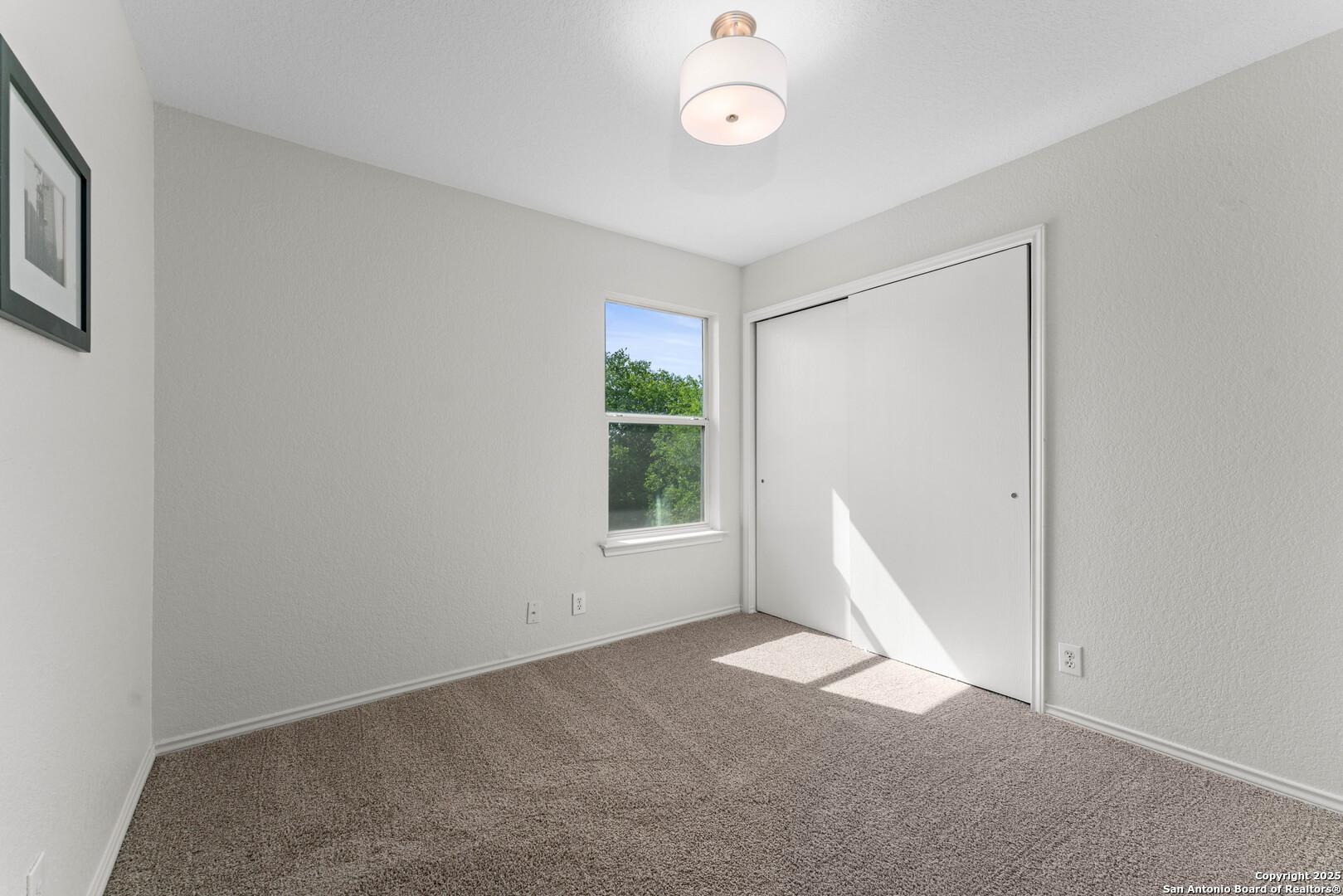 931 Marble Point San Antonio, TX 78251 - Photo 12 of 25