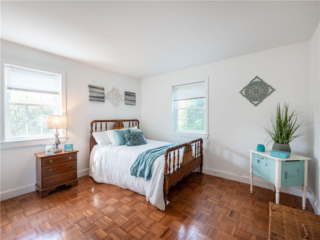 401 Corey Lane Middletown, RI 02842 - Photo 23 of 43