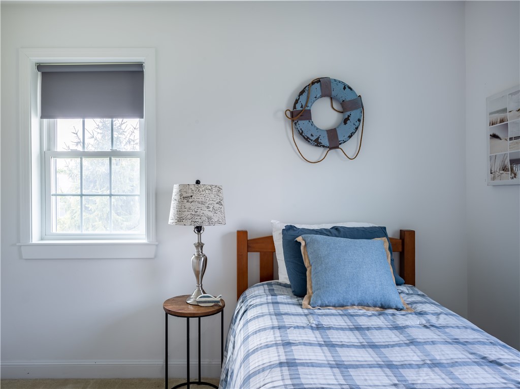 401 Corey Lane Middletown, RI 02842 - Photo 27 of 43