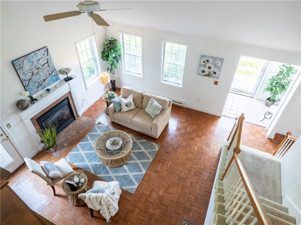 401 Corey Lane Middletown, RI 02842 - Photo 10 of 43