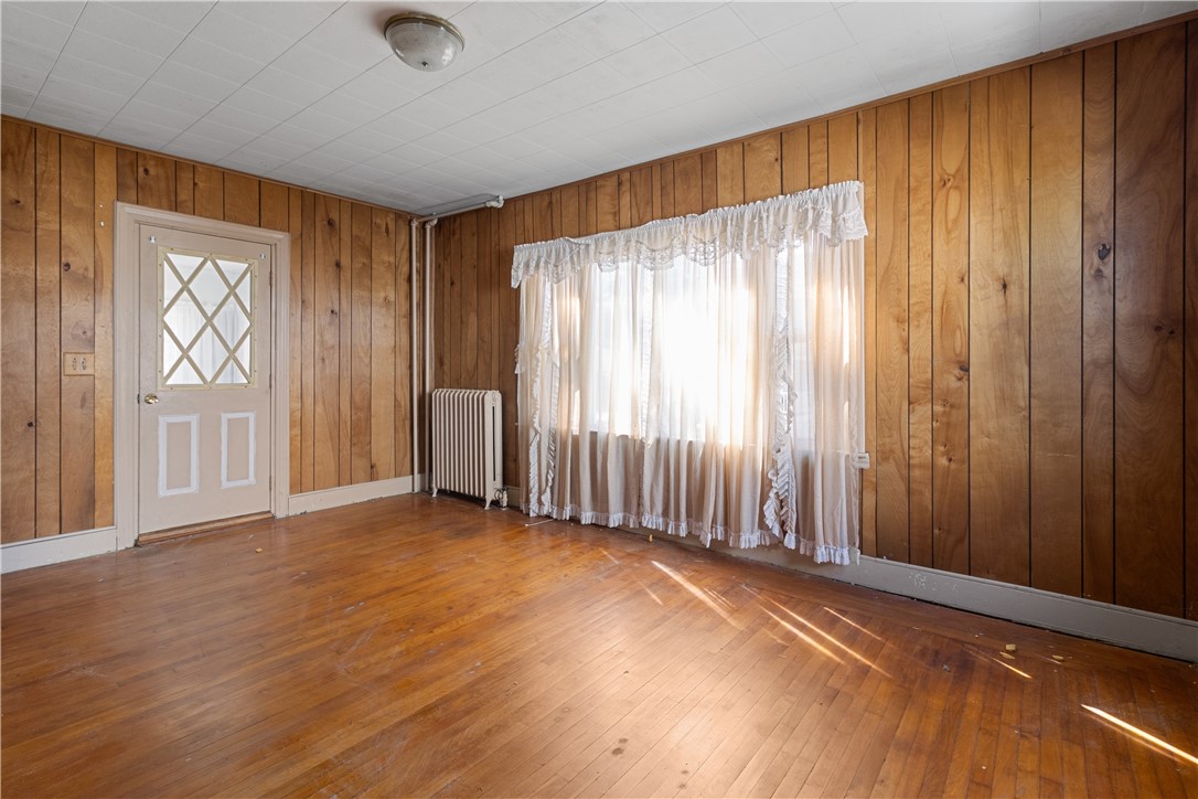 30 Annandale Road Newport, RI 02840 - Photo 3 of 29