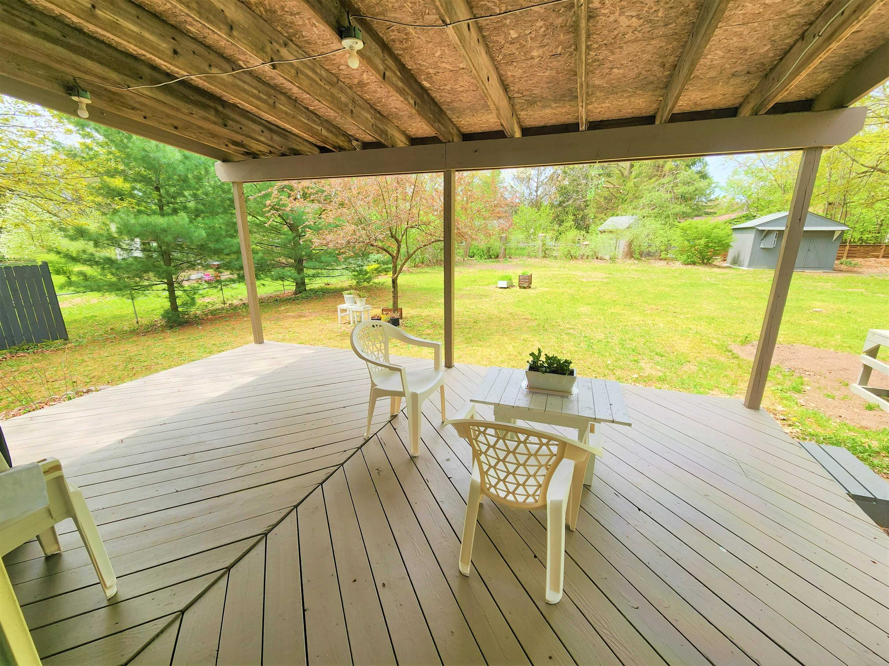 2081 Haaland Road Traverse City, MI 49686 - Photo 52 of 68 1911995-51.JPG