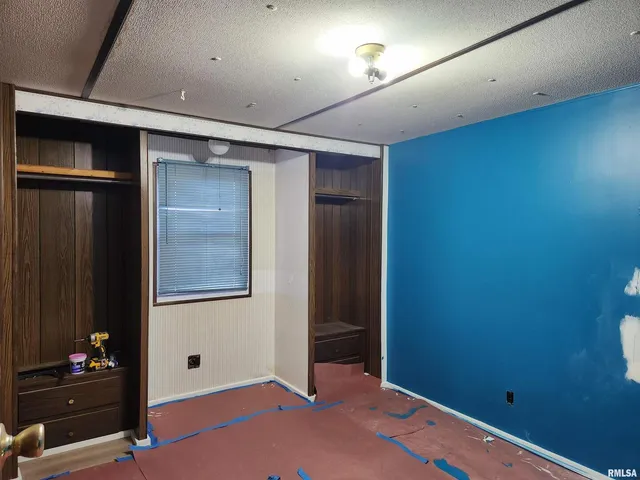 $225,000 | 14625 Highway 15, Mount Vernon, IL 62864