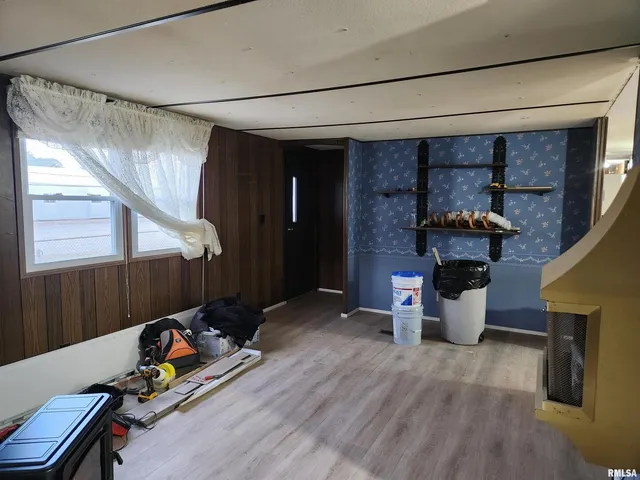 $225,000 | 14625 Highway 15, Mount Vernon, IL 62864