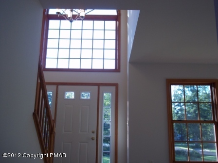 1002 Long Lake Road Bushkill, PA 18371 - Photo 5 of 18 100_0561
