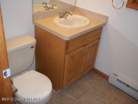 1002 Long Lake Road Bushkill, PA 18371 - Photo 10 of 18 100_0566