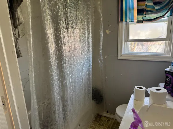 $425,000 | 65 Lehigh Avenue, Piscataway, NJ 08854