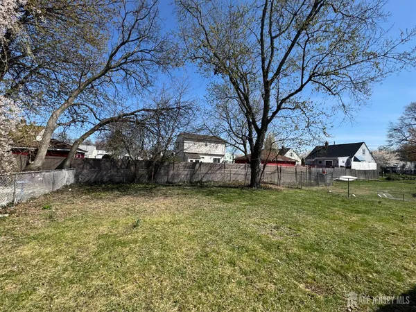 $425,000 | 65 Lehigh Avenue, Piscataway, NJ 08854