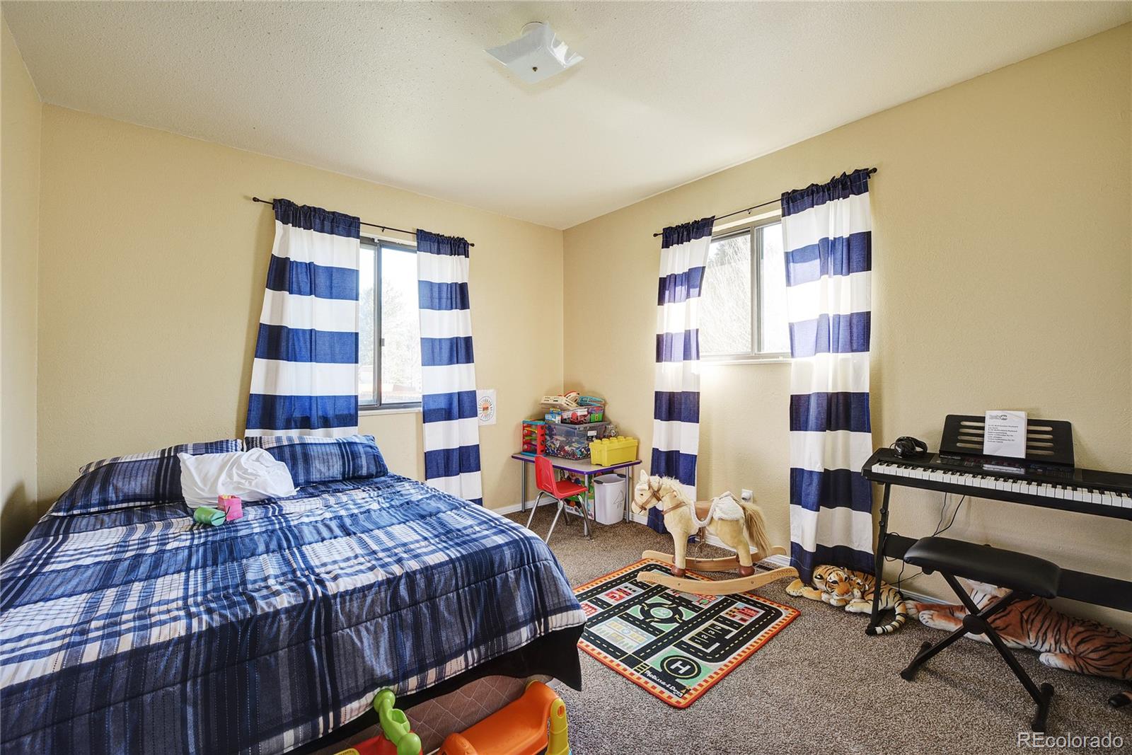 3713 Rutgers Road Longmont, CO 80503 - Photo 11 of 15