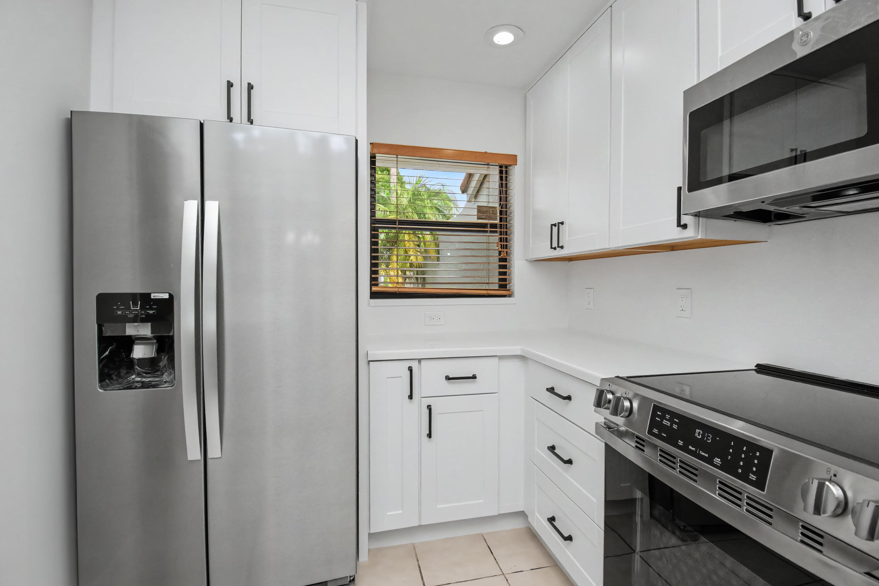 21642 Guadalajara Avenue Boca Raton, FL 33433 - Photo 16 of 30 F6E4A251-9D40-4005-B0C4-EA17669447E8