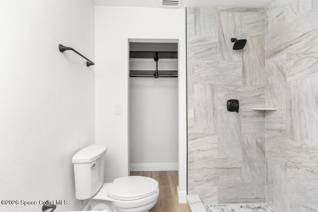 1815 Ford Road Mims, FL 32754 - Photo 33 of 59 Bathroom