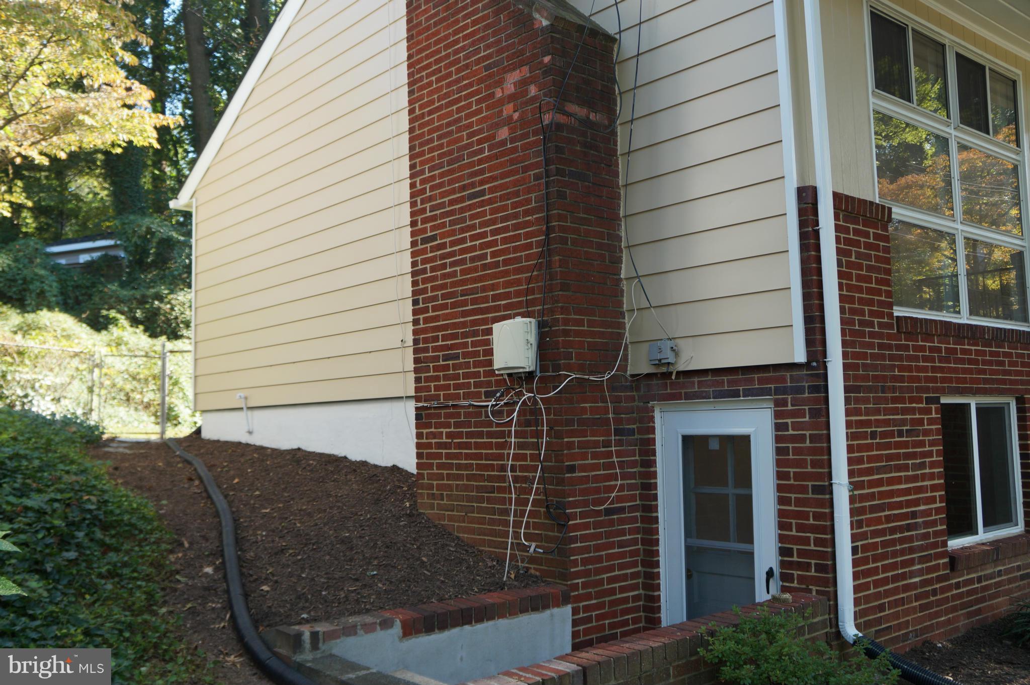 5884 9th Road North Arlington, VA 22205 - Photo 10 of 12 Exterior (General)