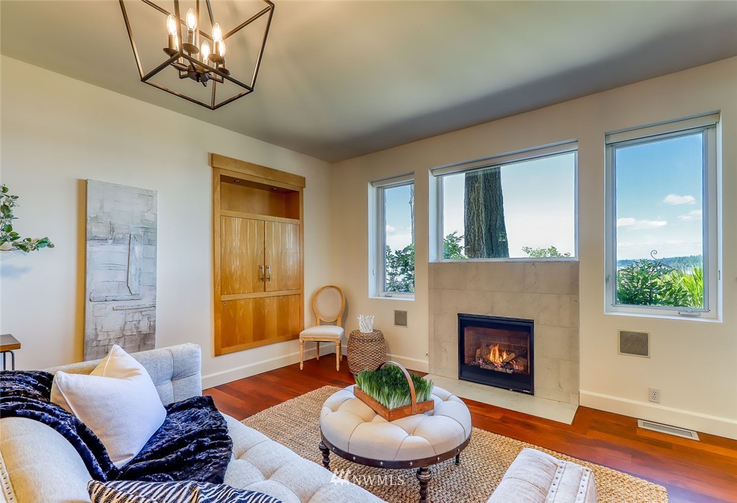 12145 Arrow Point Loop Northeast Bainbridge Island, WA 98110 - Photo 17 of 40