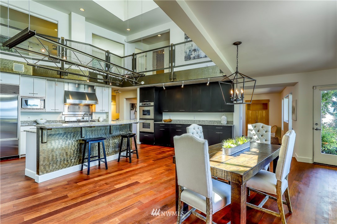 12145 Arrow Point Loop Northeast Bainbridge Island, WA 98110 - Photo 21 of 40