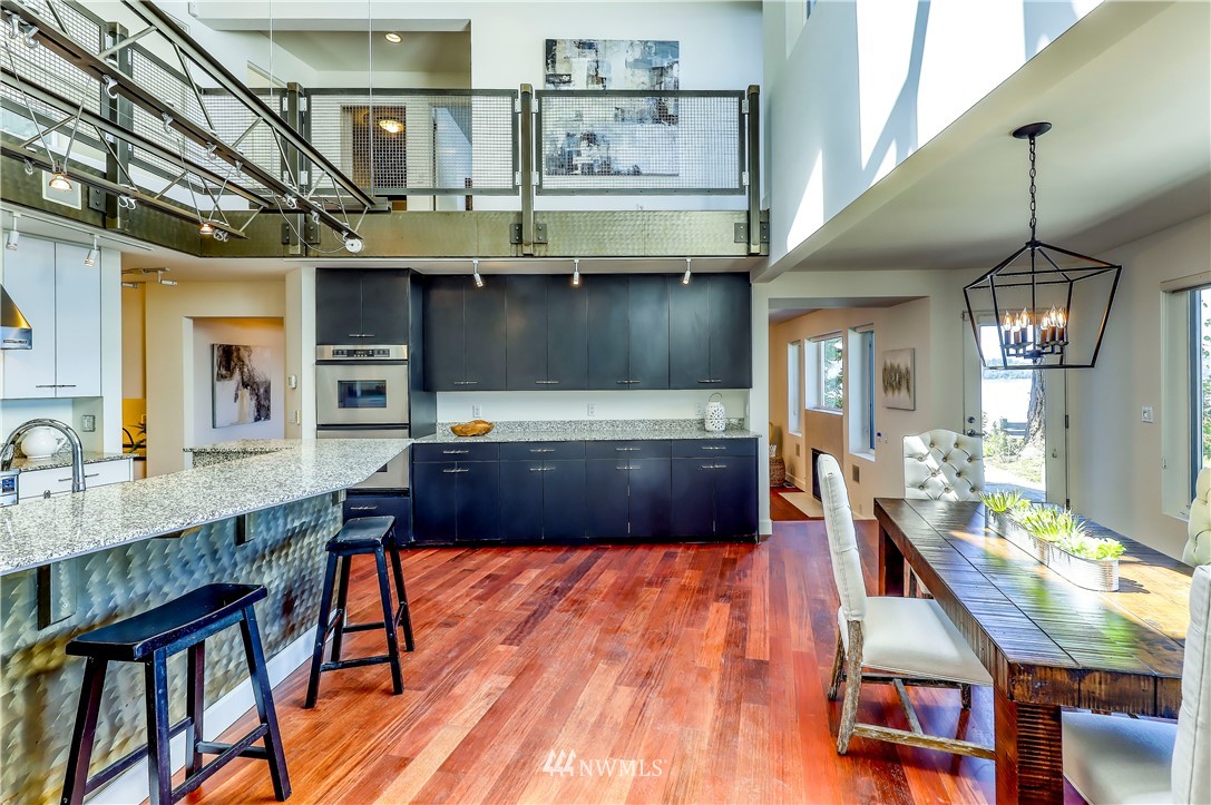 12145 Arrow Point Loop Northeast Bainbridge Island, WA 98110 - Photo 23 of 40