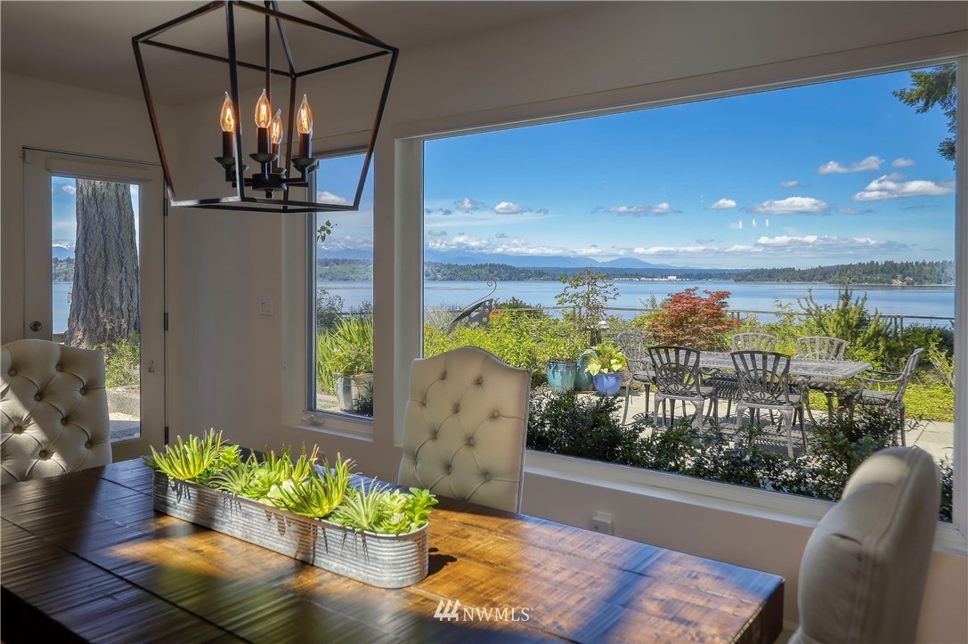 12145 Arrow Point Loop Northeast Bainbridge Island, WA 98110 - Photo 25 of 40