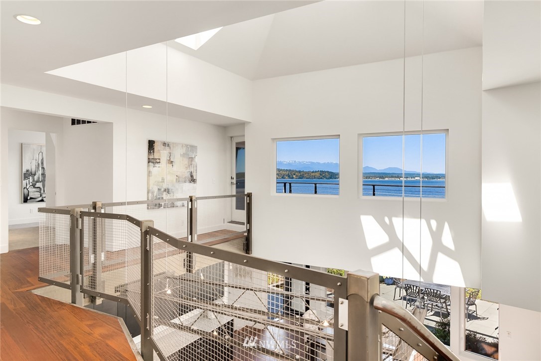 12145 Arrow Point Loop Northeast Bainbridge Island, WA 98110 - Photo 28 of 40