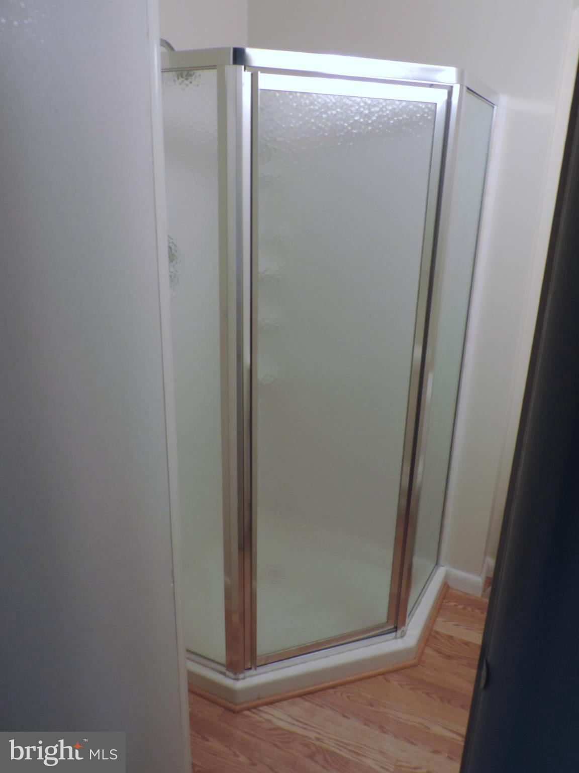 2325 Southgate Square Reston, VA 20191 - Photo 22 of 30 Lower Level Full Bath