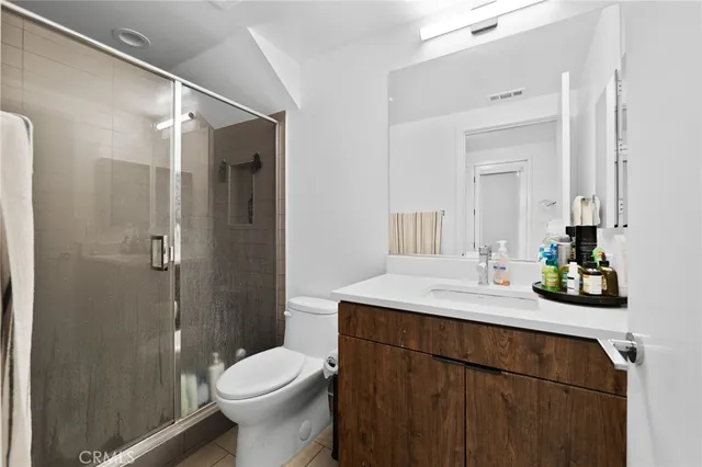 $1,599,000 | 1056 Joels Place, Los Angeles, CA 90012