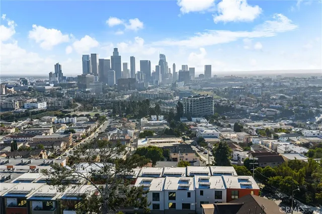 $1,599,000 | 1056 Joels Place, Los Angeles, CA 90012