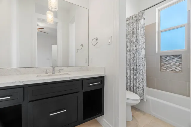 $6,000 | 5602 San Felipe Street, Houston, TX 77056