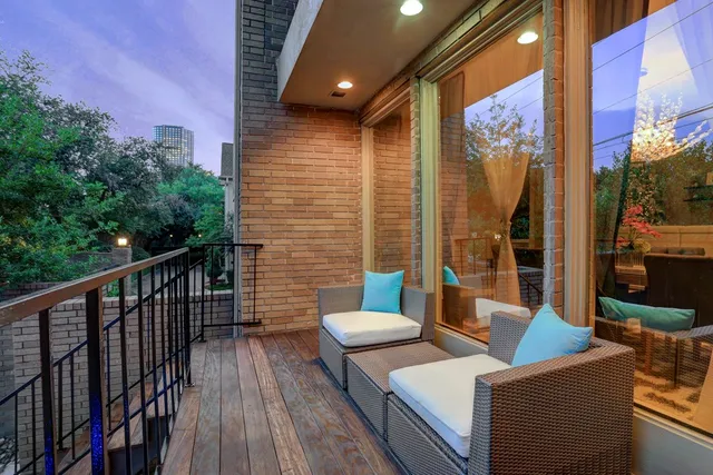 $6,000 | 5602 San Felipe Street, Houston, TX 77056