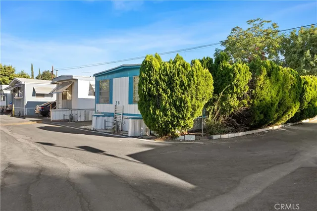 $175,000 | 10711 Sherman Grove Avenue, Unit 36, Sunland, CA 91040