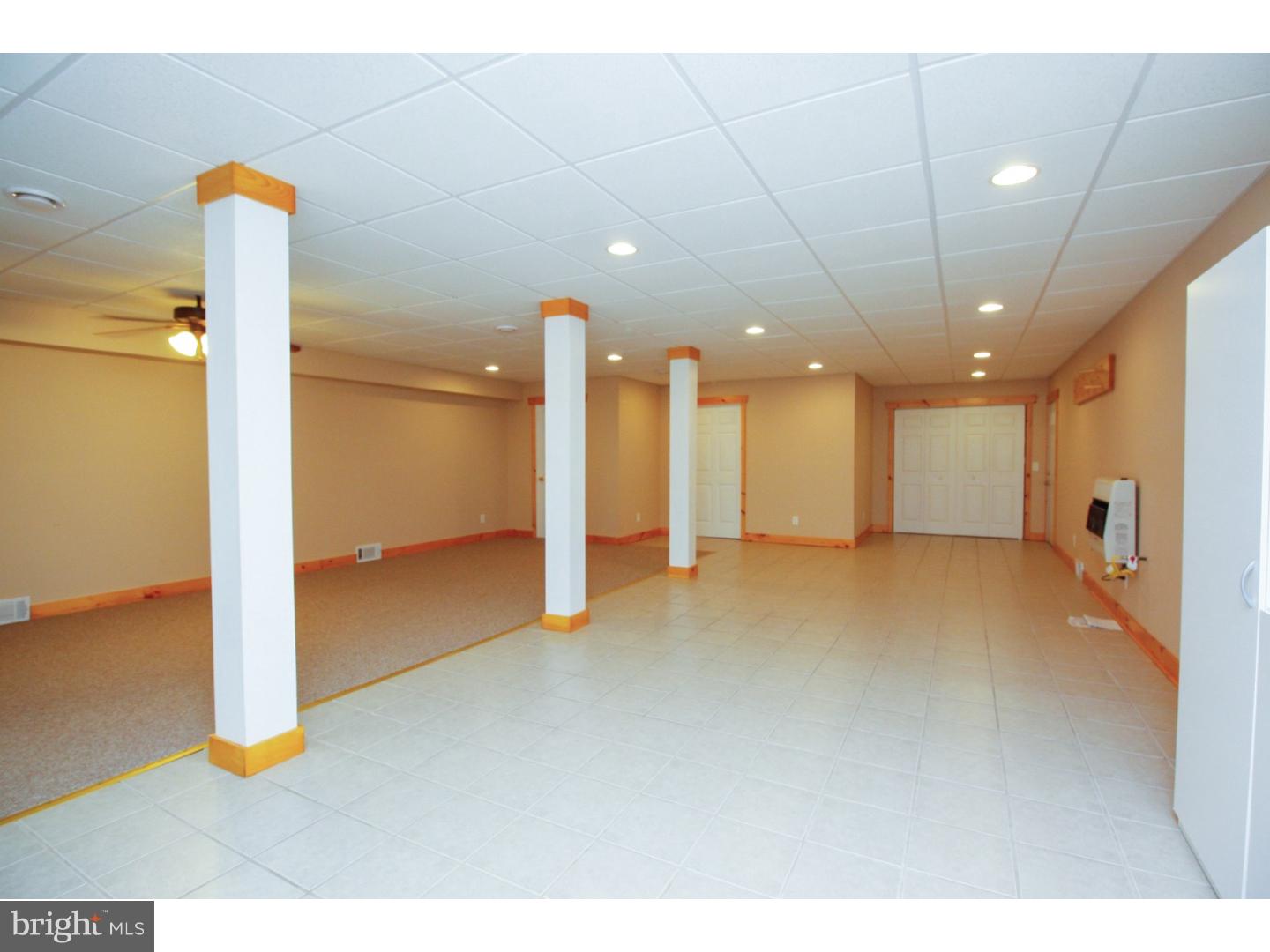4626 Post Road Vineland, NJ 08360 - Photo 20 of 25 Family Room