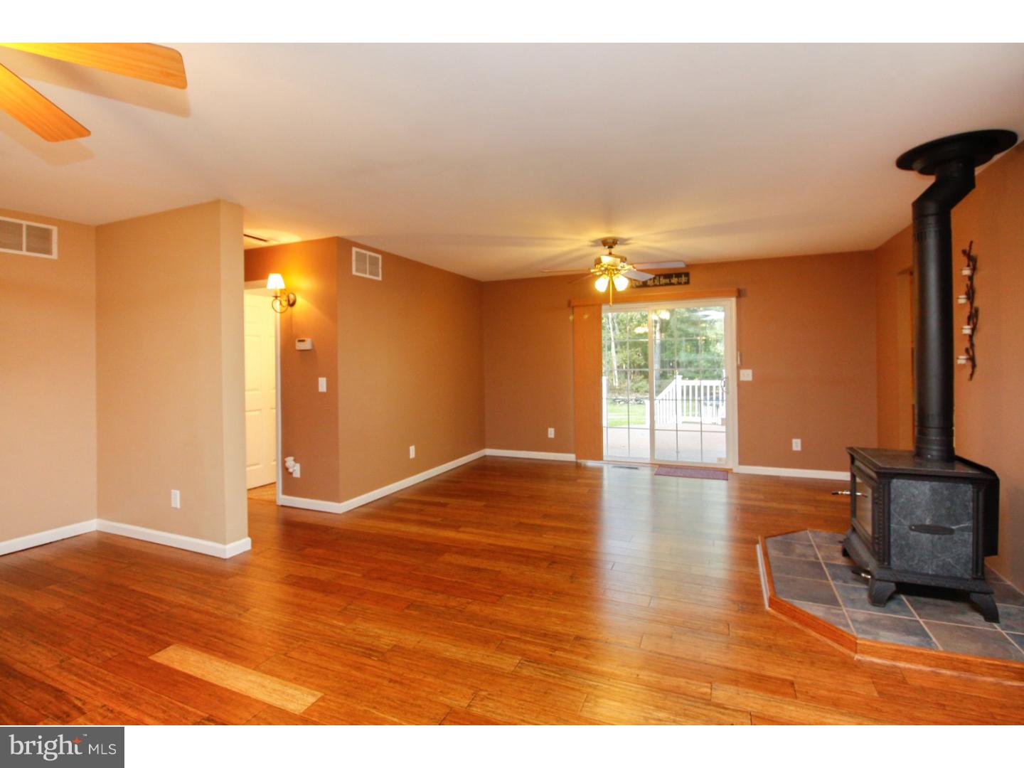4626 Post Road Vineland, NJ 08360 - Photo 7 of 25 Dining Room