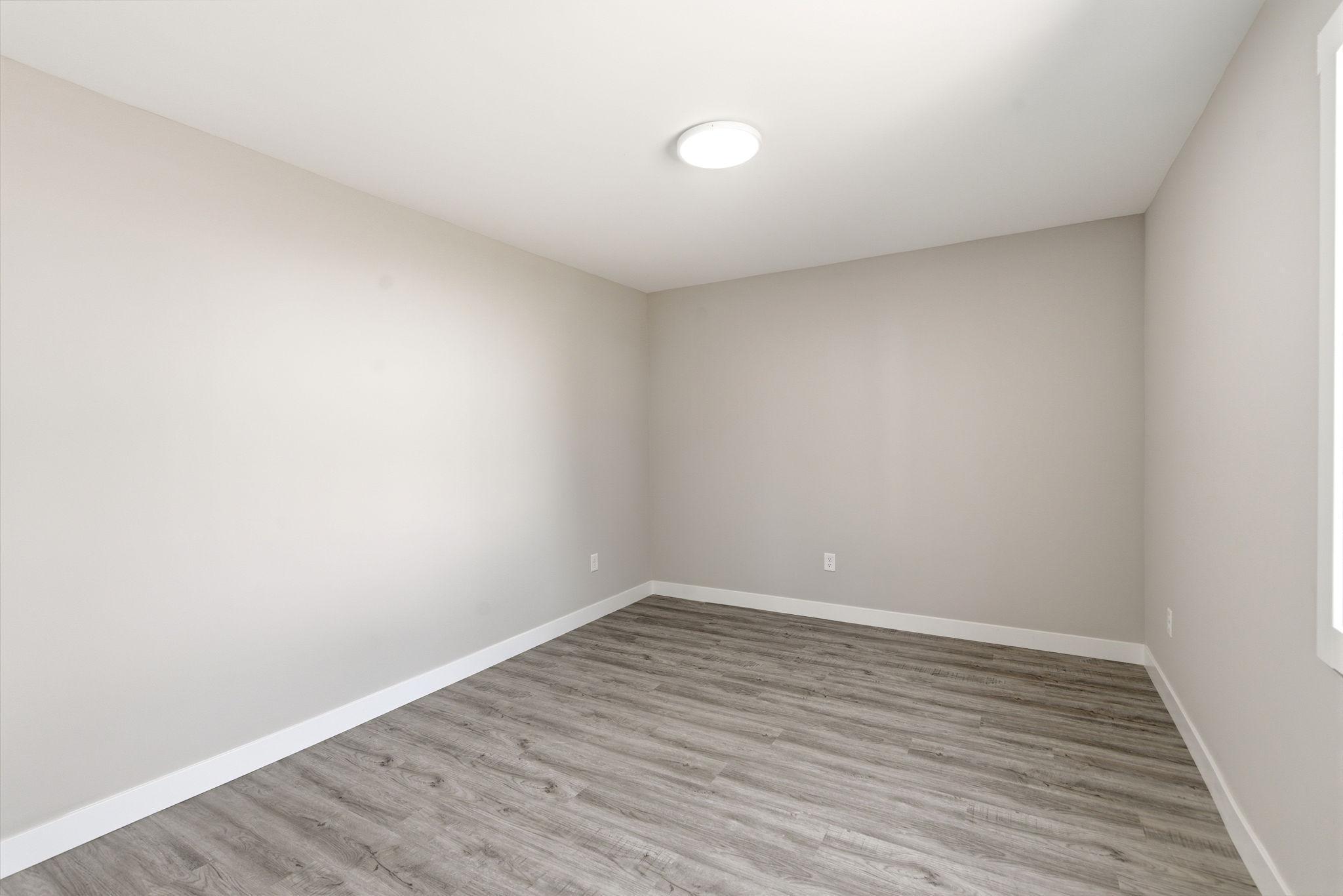 2291 5th Court St. Paul, MN 55110 - Photo 16 of 35