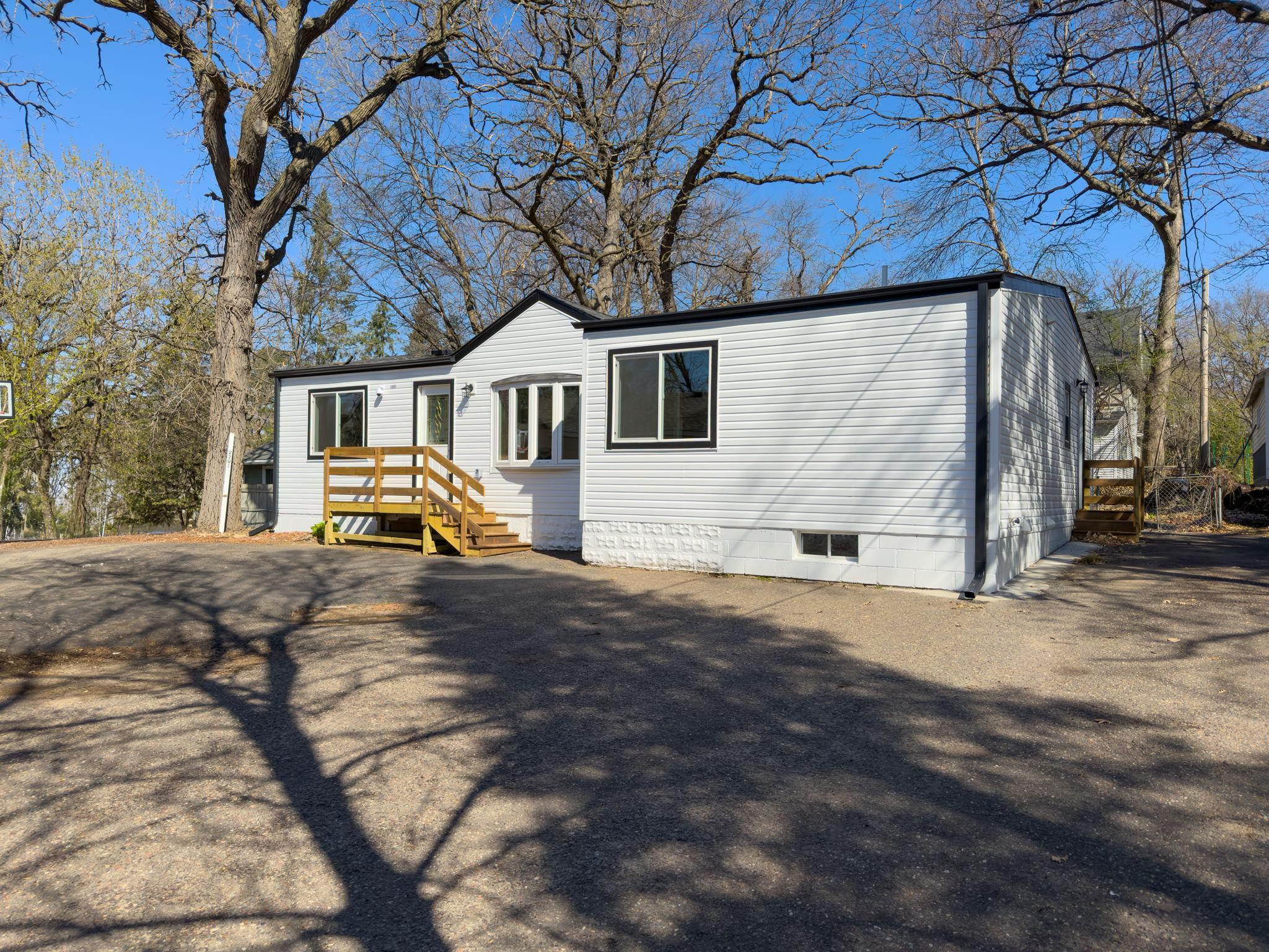 2291 5th Court St. Paul, MN 55110 - Photo 2 of 35