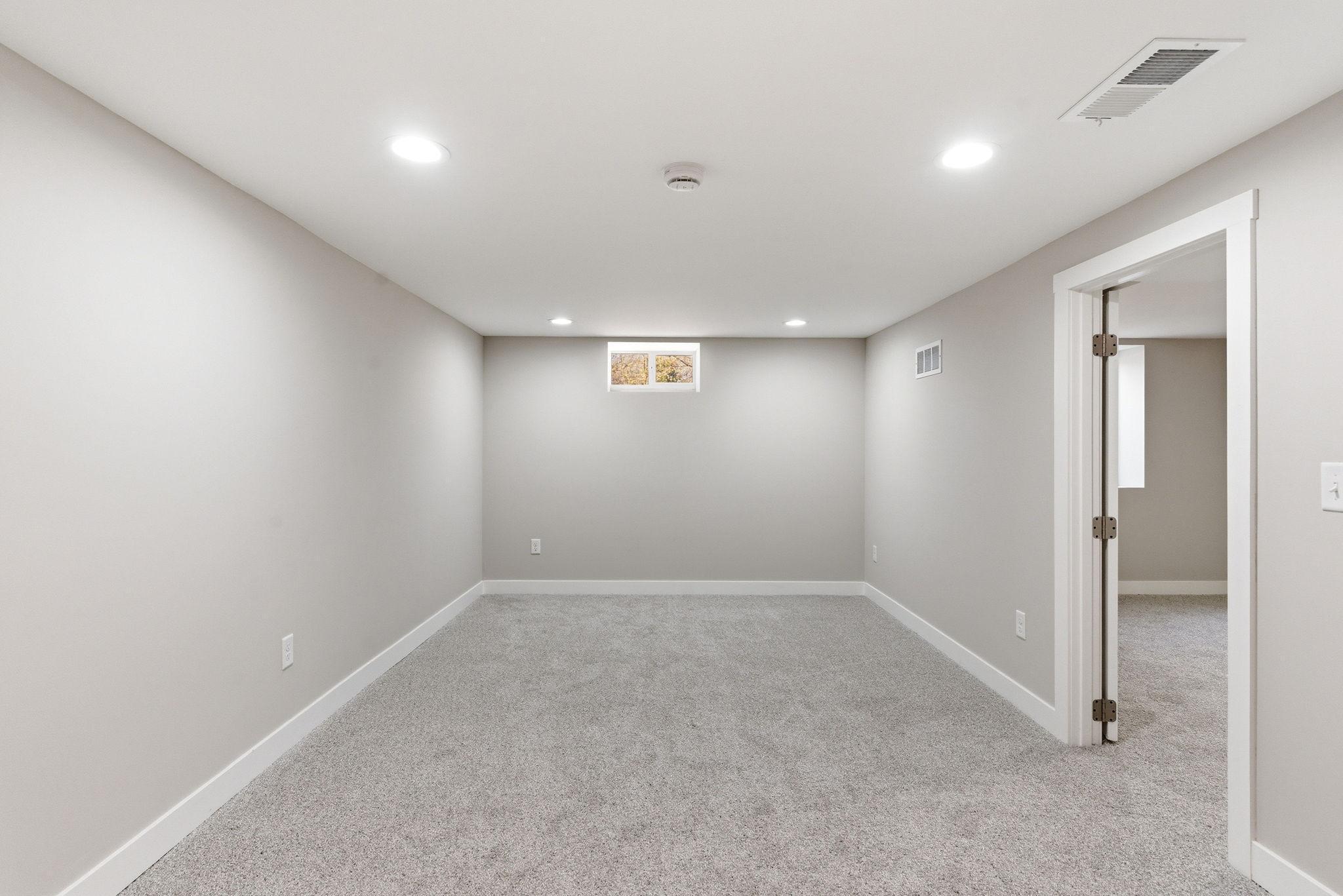 2291 5th Court St. Paul, MN 55110 - Photo 22 of 35