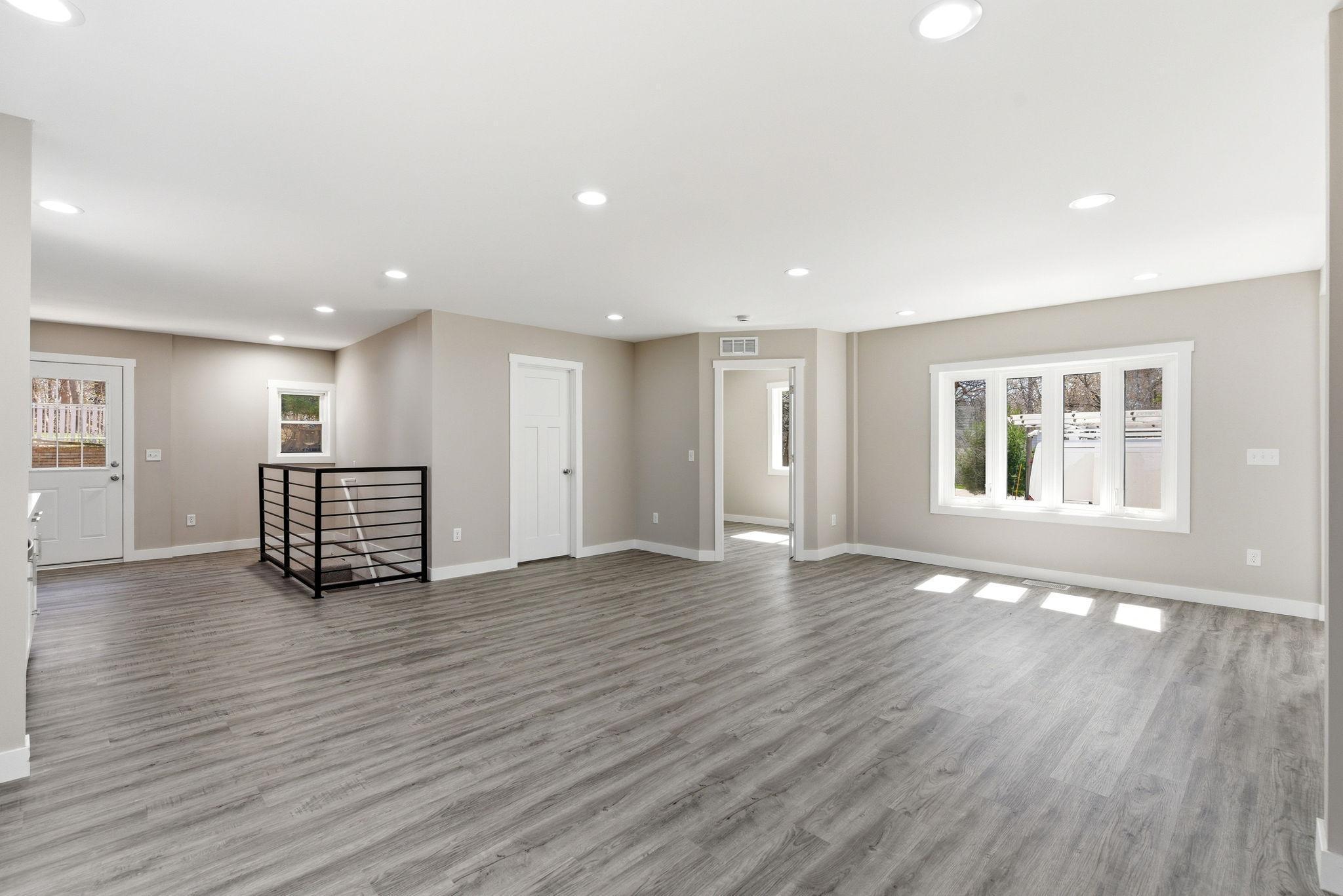 2291 5th Court St. Paul, MN 55110 - Photo 9 of 35