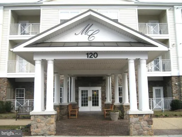 $260,000 | 120 Burgess Hill Way, Unit 303, Frederick, MD 21702