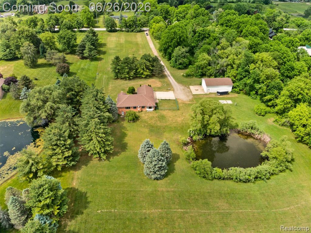 8558 37 Mile Road Romeo, MI 48065 - Photo 2 of 29