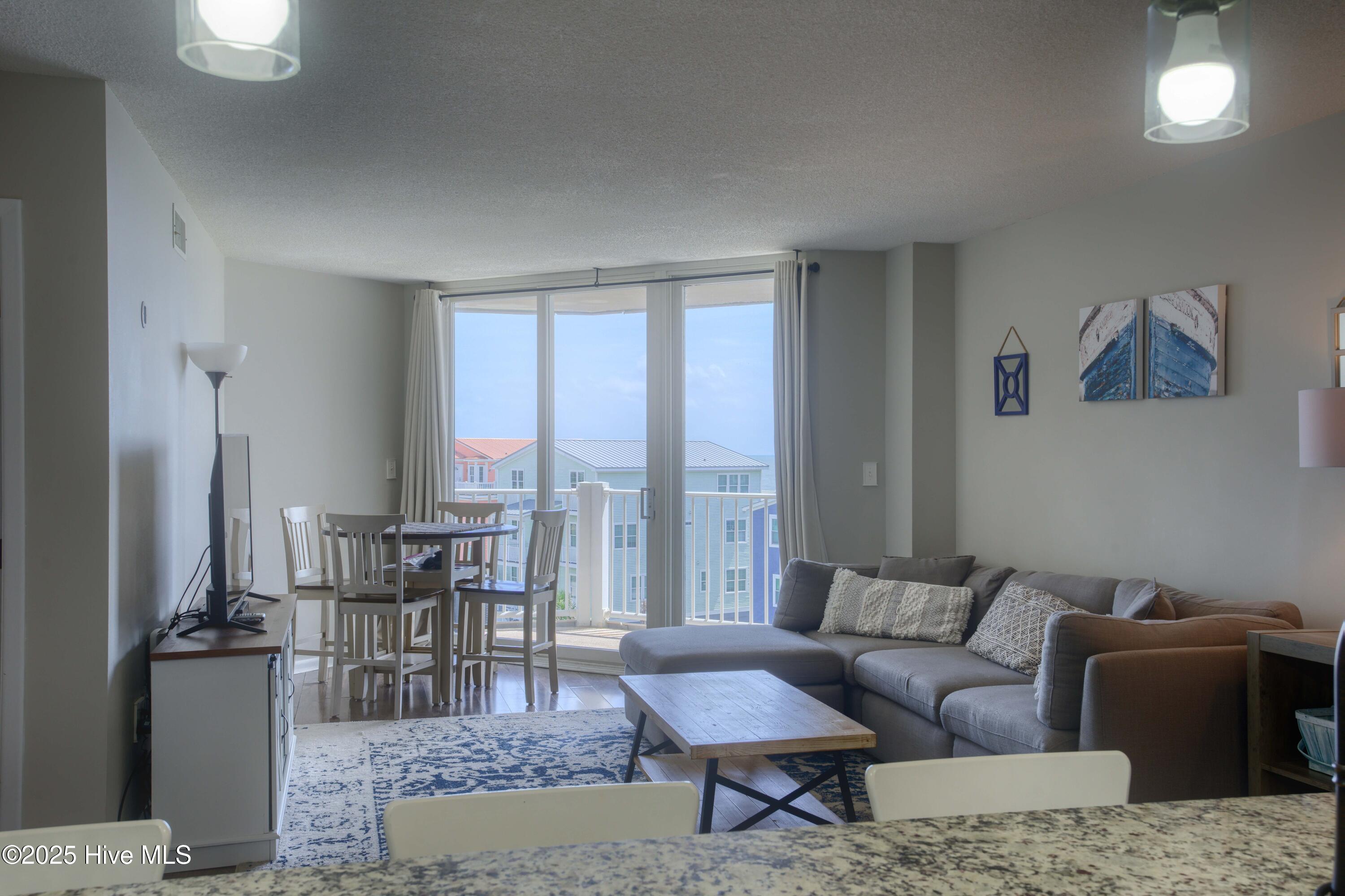 2000 New River Inlet Road, Unit 3313 North Topsail Beach, NC 28460 - Photo 6 of 38 3313 St. Regis - Interior - Edited_19