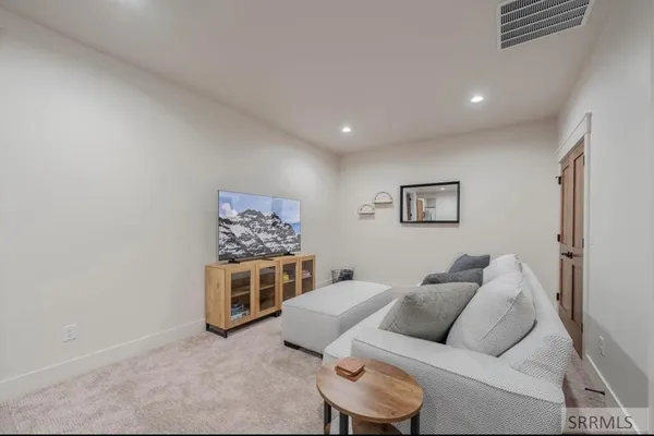 $895,000 | 4351 Yeti Lane, Island Park, ID 83429