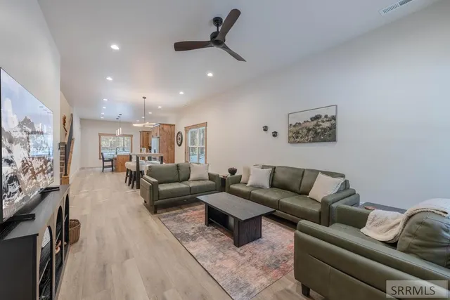 $895,000 | 4351 Yeti Lane, Island Park, ID 83429