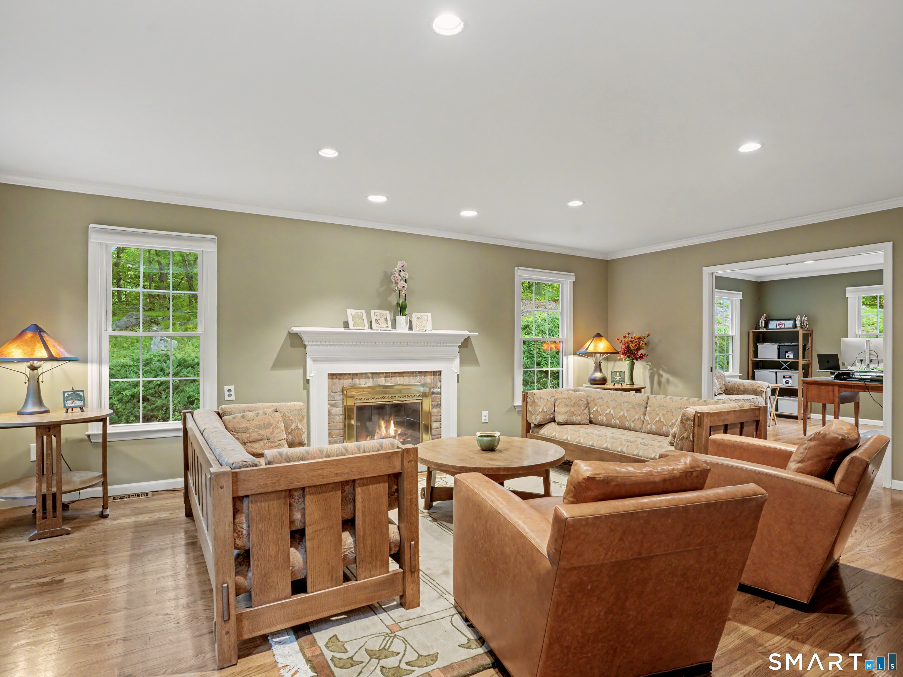 16 Banks Hill Place Ridgefield, CT 06877 - Photo 3 of 36