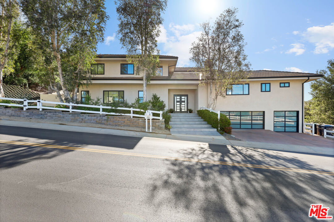 53 Saddlebow Road Bell Canyon, CA 91307 - Photo 3 of 66