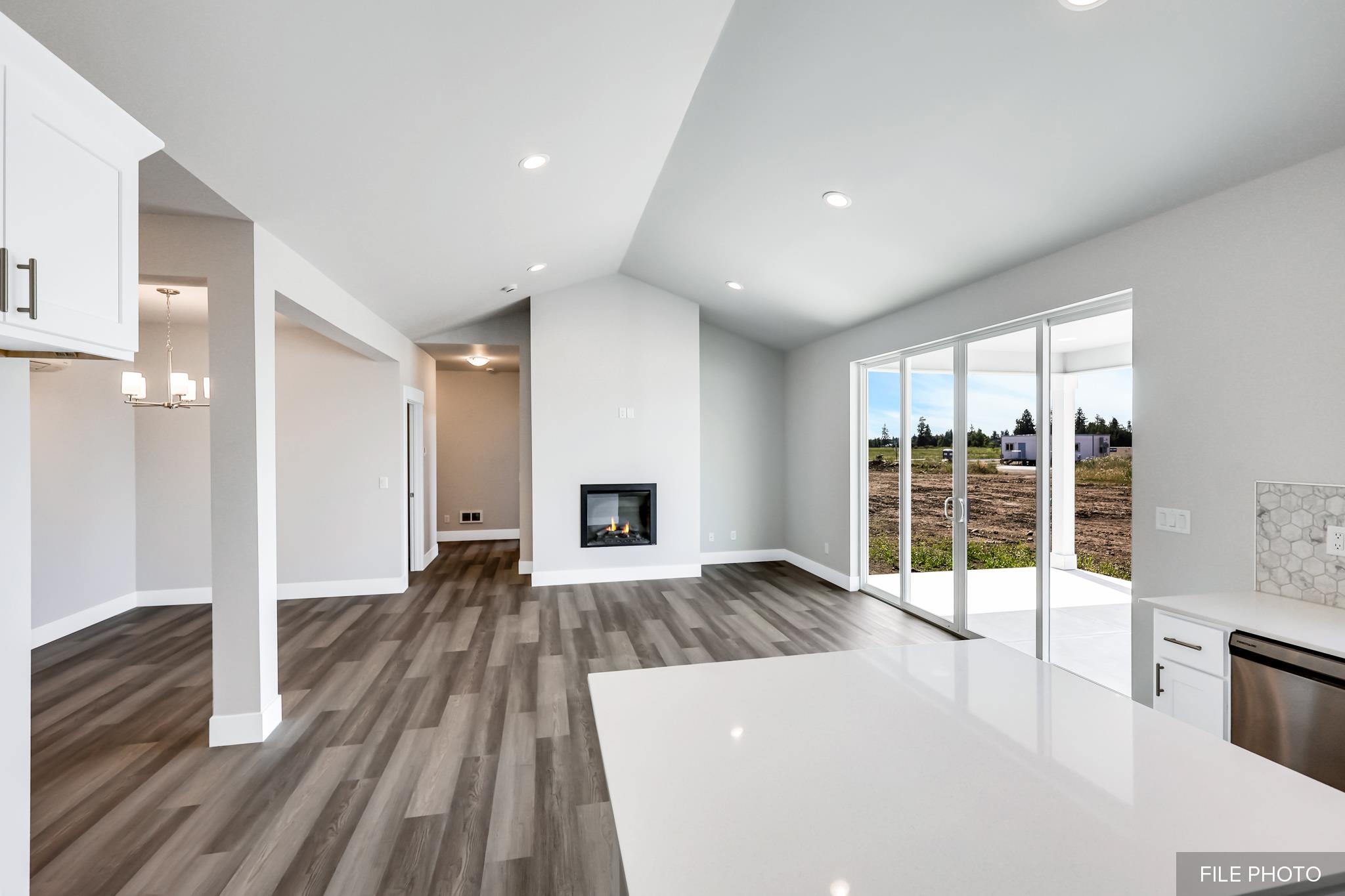 5909 South Sherri Lee Road Spokane, WA 99224 - Photo 14 of 33