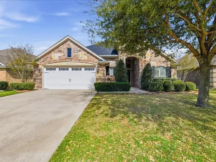 $445,000 | 5524 Plata Lane, Benbrook, TX 76126