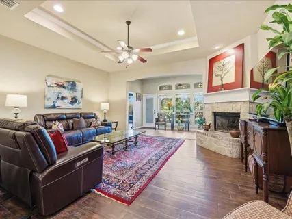 $445,000 | 5524 Plata Lane, Benbrook, TX 76126